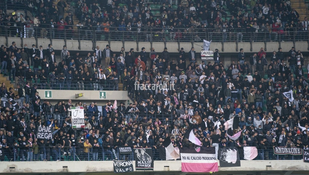 Curva-Juventus_1503